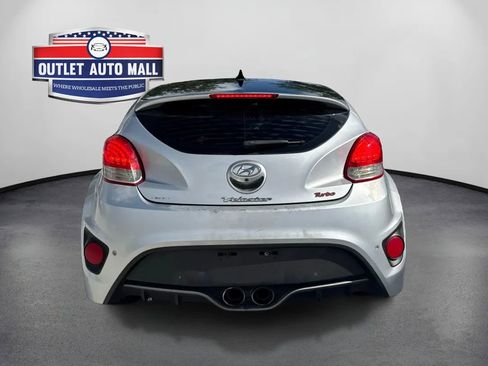 Used 2013 Hyundai Veloster Turbo w/ Ultimate Pkg image 4