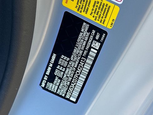 Used 2023 BMW M4 CSL image 38