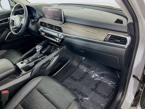 Used 2022 Kia Telluride SX w/ SX Prestige Package AWD/4WD image 32