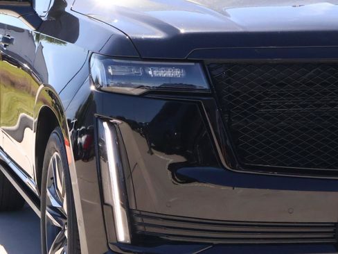 Certified 2023 Cadillac Escalade Sport w/ Touring Package RWD image 9
