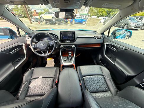 Used 2021 Toyota RAV4 Adventure image 17