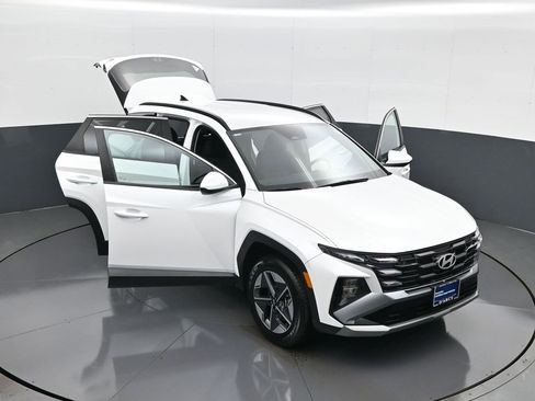 Certified 2025 Hyundai Tucson SEL image 29
