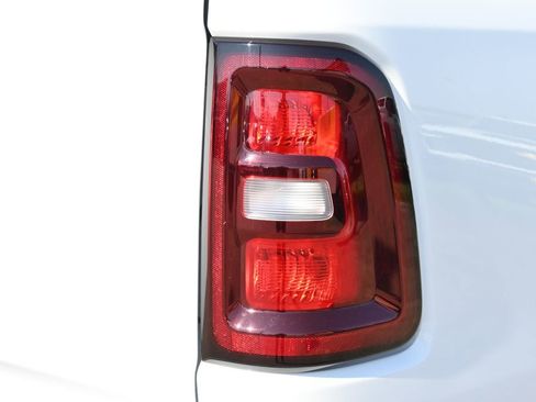 New 2026 RAM 1500 Express image 19