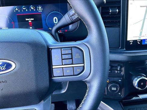 Used 2025 Ford F250 Lariat AWD/4WD image 15