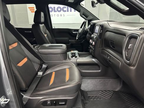 Used 2021 GMC Sierra 1500 AT4 w/ AT4 Premium Package AWD/4WD image 20