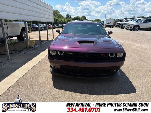 Used 2021 Dodge Challenger R/T Scat Pack w/ Dynamics Package RWD image 3