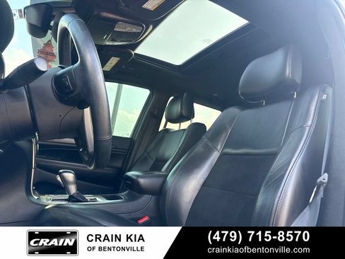 Used 2018 Jeep Grand Cherokee Altitude AWD/4WD image 22