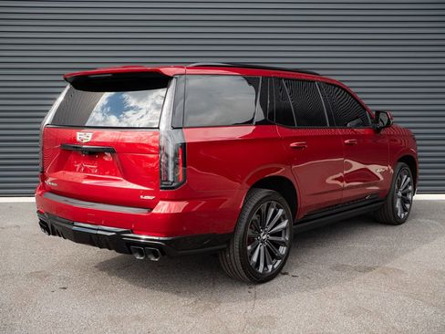 Used 2026 Cadillac Escalade V image 29