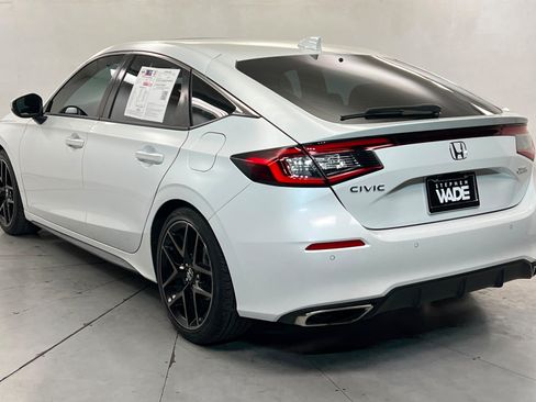 Used 2023 Honda Civic Sport Touring image 3