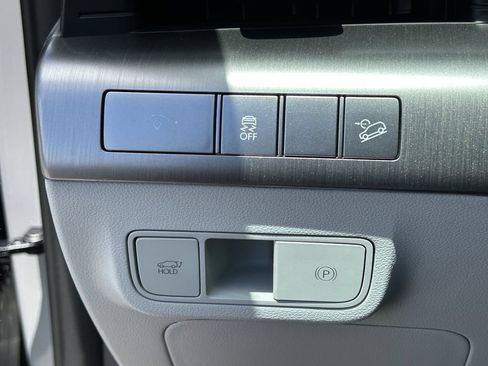 New 2026 Hyundai Kona Limited FWD image 29
