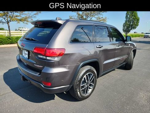 Used 2021 Jeep Grand Cherokee Trailhawk w/ Premium Lighting Group AWD/4WD image 9