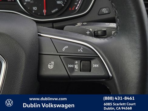 Used 2023 Audi Q5 2.0T Premium w/ Convenience Package image 21