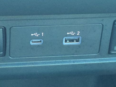 Used 2023 Nissan Frontier PRO-4X w/ Pro-4X Premium Package image 19