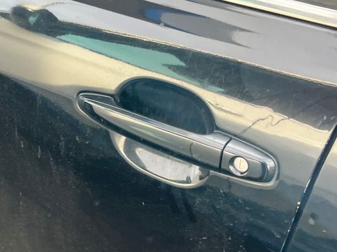 Used 2011 Toyota Camry LE image 18