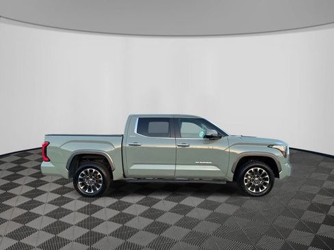 Used 2024 Toyota Tundra Limited AWD/4WD image 8