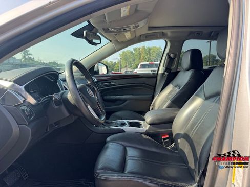 Used 2016 Cadillac SRX Luxury w/ Driver Awareness Package image 12