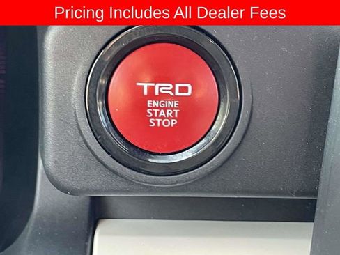 Used 2024 Toyota Tacoma TRD Off-Road AWD/4WD image 29