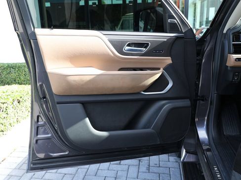 Certified 2025 INFINITI QX80 Luxe RWD image 13