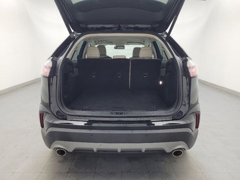 Used 2022 Ford Edge Titanium AWD/4WD image 29