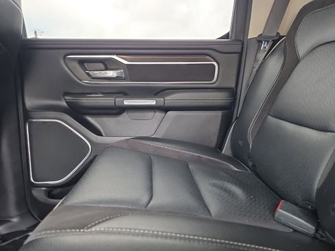 Used 2022 RAM 1500 Laramie AWD/4WD image 11