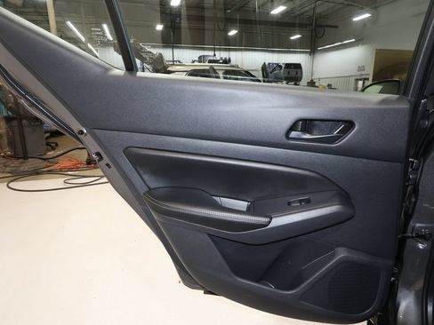Used 2025 Nissan Altima 2.5 SV AWD/4WD image 18