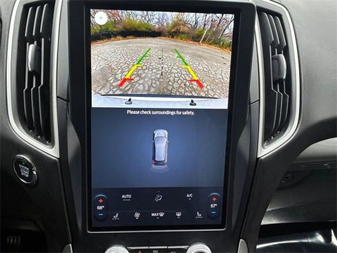 Used 2023 Ford Edge SEL image 22