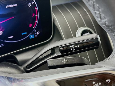 Certified 2024 Mercedes-Benz GLC 300 4MATIC image 18