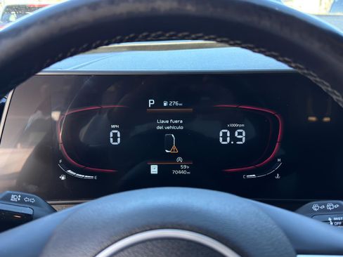 Used 2023 Kia Sportage EX image 18