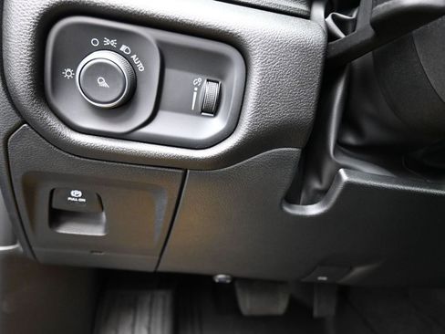 New 2025 RAM 1500 Tradesman image 25