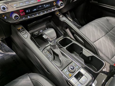 Used 2024 Kia Telluride EX X-Line image 13