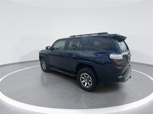 Used 2022 Toyota 4Runner TRD Off-Road Premium image 8