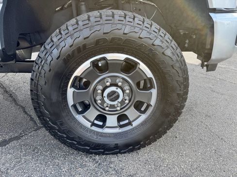 Used 2024 Ford F350 Lariat w/ Lariat Ultimate Package AWD/4WD image 7