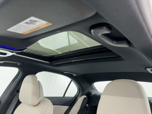 Certified 2023 Mercedes-Benz C 300 Sedan image 15