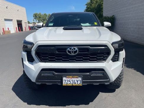 Used 2024 Toyota Tacoma TRD Sport w/ TRD Sport Upgrade Package AWD/4WD image 2