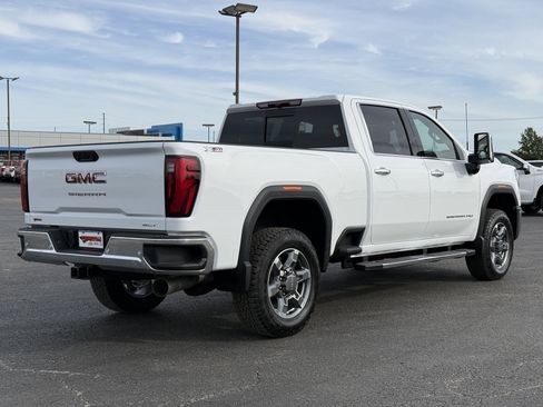 New 2026 GMC Sierra 3500 SLT w/ SLT Premium Package image 3