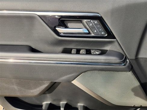 New 2025 GMC Sierra EV Denali image 20