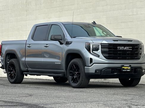 Certified 2024 GMC Sierra 1500 Elevation w/ LPO, Elevation Black Package image 1