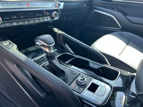 Used 2024 Kia Telluride SX X-Line AWD/4WD image 24