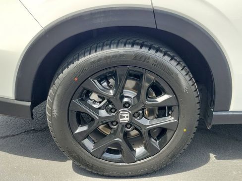 Certified 2024 Honda HR-V Sport image 7