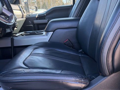 Used 2022 Ford F350 Platinum w/ FX4 Off-Road Package image 20