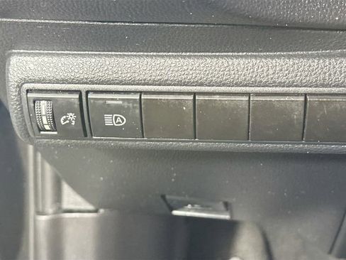 Used 2024 Toyota Corolla LE image 21