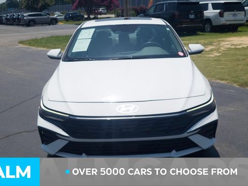 Certified 2025 Hyundai Elantra SEL FWD image 2