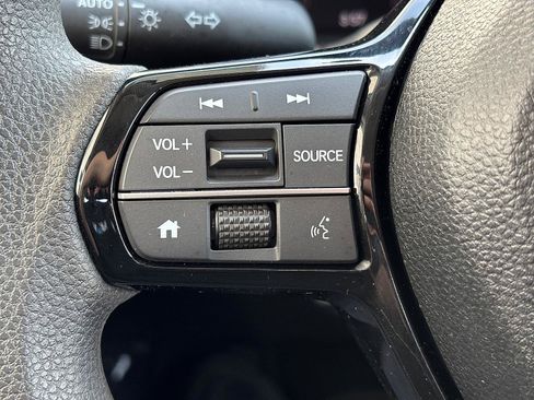 Certified 2025 Honda Civic LX image 27