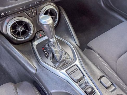 Used 2021 Chevrolet Camaro LT w/ RS Package image 16