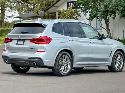 Used 2019 BMW X3 xDrive30i w/ M Sport Package 2 AWD/4WD image 4