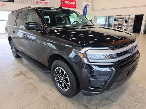 Used 2024 Ford Expedition Max XLT AWD/4WD image 5