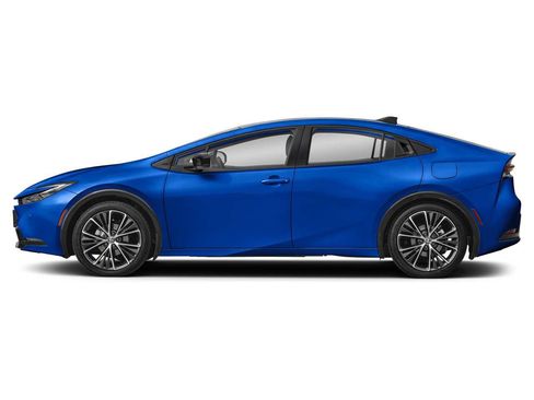 Used 2025 Toyota Prius XLE FWD image 3