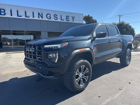 Used 2023 GMC Canyon AT4 w/ AT4 Premium Package image 2