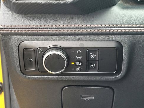 Used 2024 Ford Mustang Premium image 25