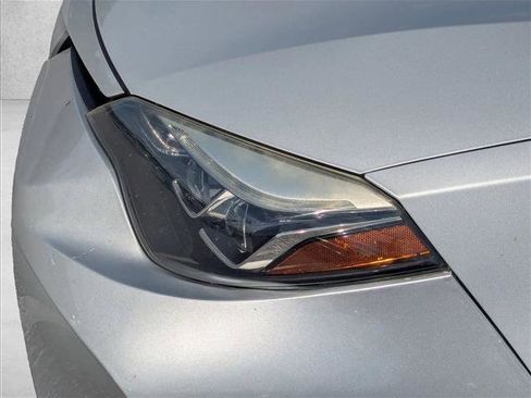 Used 2019 Toyota Corolla SE image 12